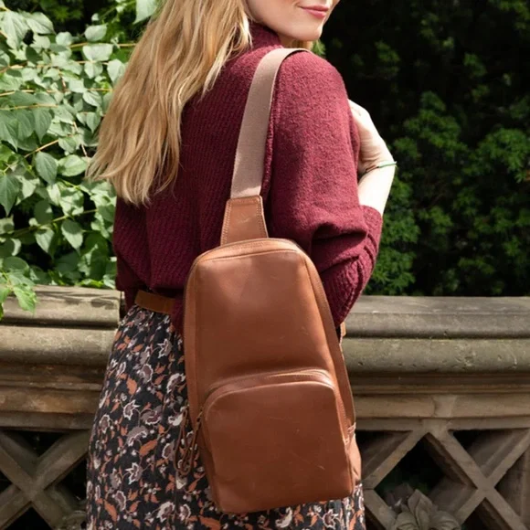 ABLE ROSA SLING Whiskey Brown Genuine Leather Sling Bag Women’s Men’s crossbody - Picture 2 of 13